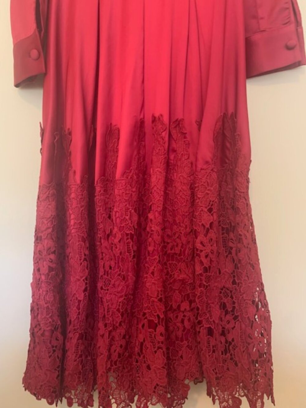 Mooyius Burgundy Satin Belted Midi Evening Dress With Lace Hem Size Med New - Picture 4 of 5